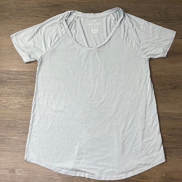 American Eagle Women’s Soft & Sexy Grey Blue V Neck Short Sleeve Tee, size XS - Picture 1 of 8
